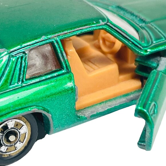 Vintage 1978 Tomica Jaguar XJ-S Die-Cast  Car Green Tan Interior Opposite Steeri - Picture 7 of 9
